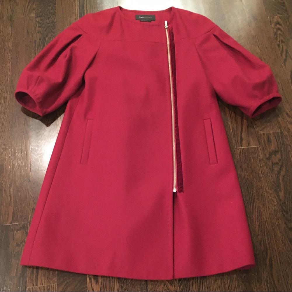 🔥 Stunning BCBG red wool coat! 🔥